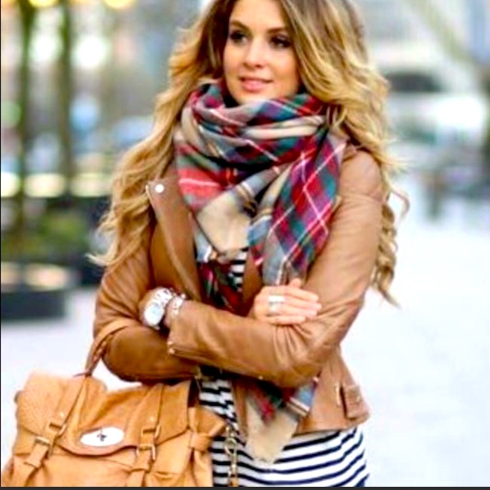 Plaid scarf
